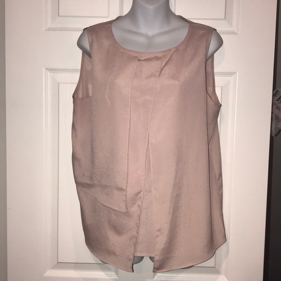 Violet & Claire Tops - Block cut girly shell top